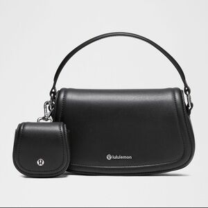 Lululemon-Leather Alternative Mini Bag 1.2L-Black-NWT